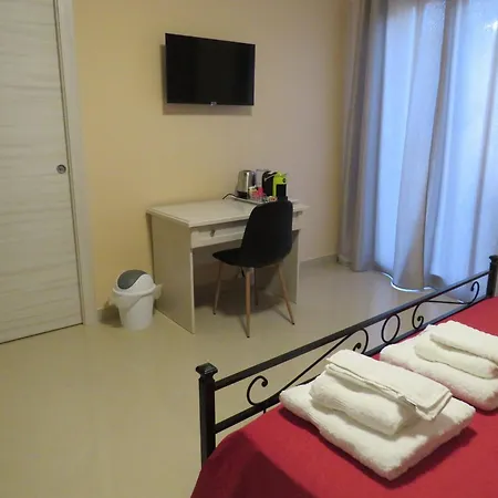 Casa Vacanze - B&B Romano-3